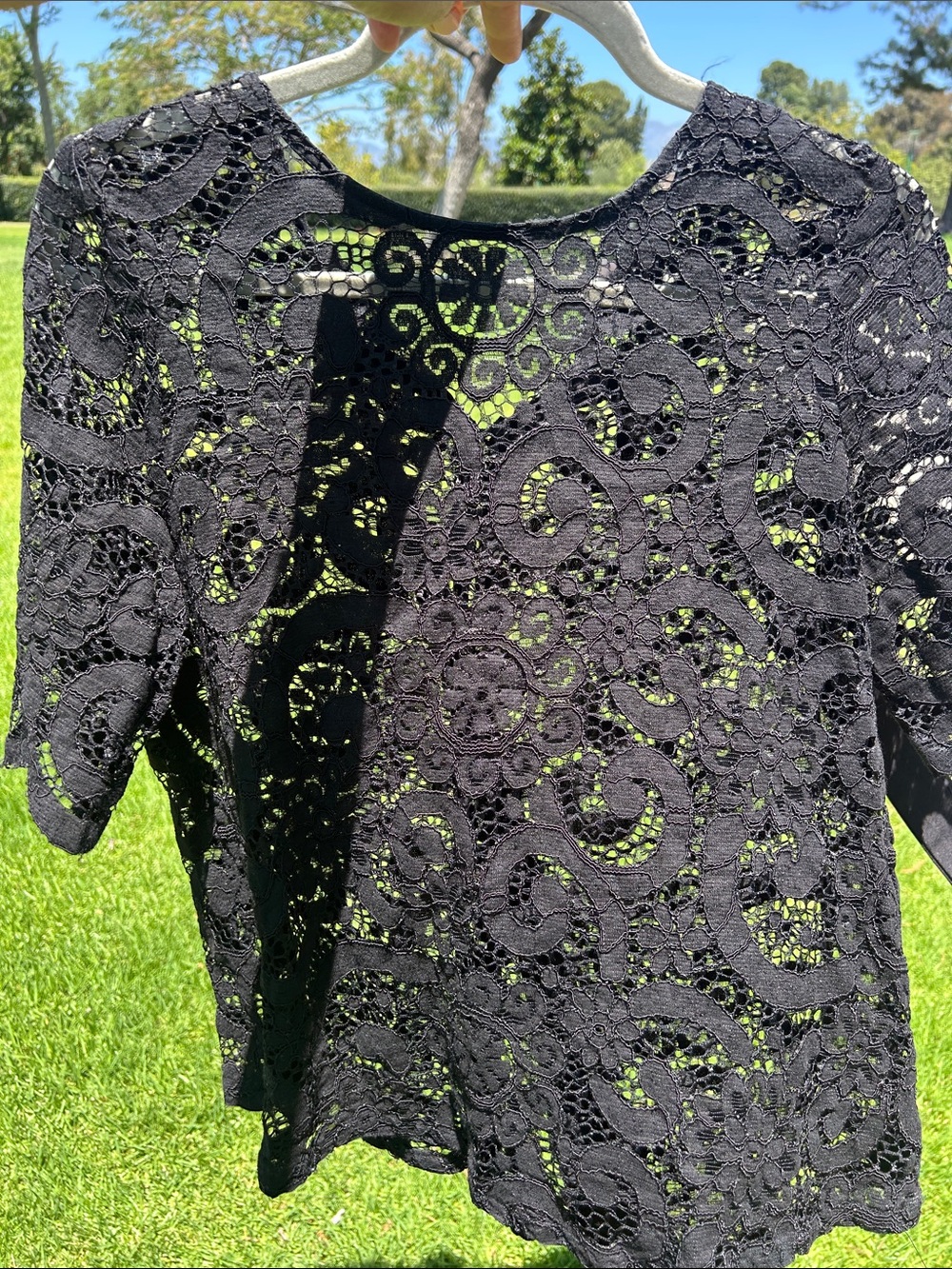 NANETTE LEPORE Black Floral Crochet Lace Short Sleeve Top